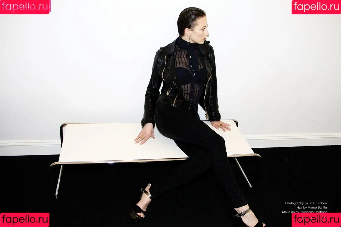 Carrie Coon Onlyfans Photo Gallery 