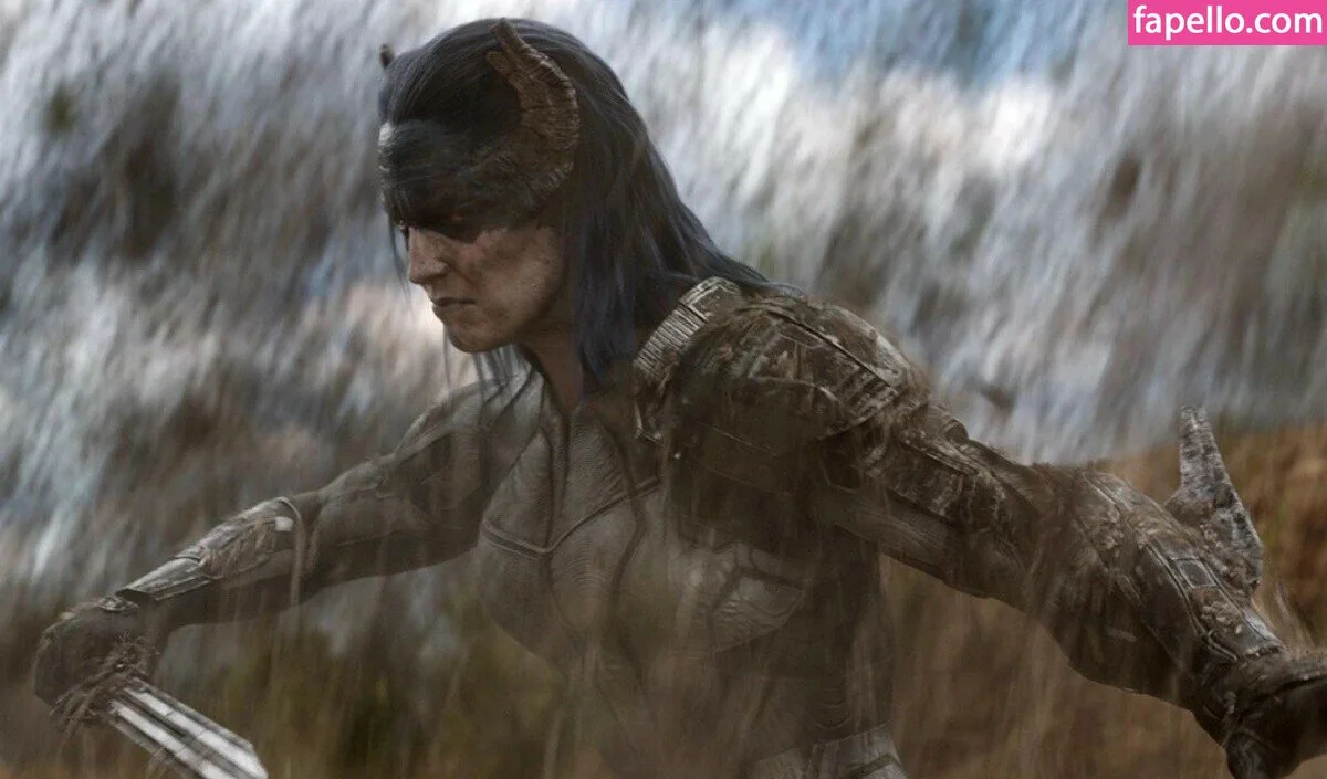 Carrie Coon Onlyfans Photo Gallery 