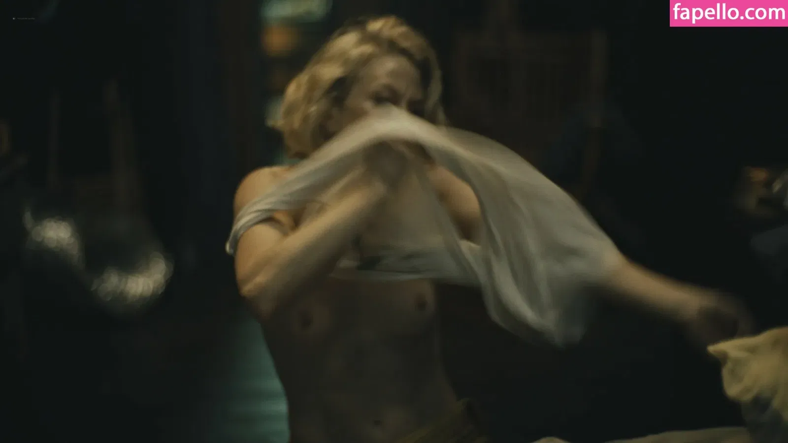 Carrie Coon Onlyfans Photo Gallery 