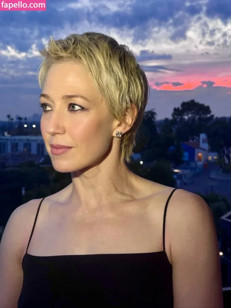 Carrie Coon Onlyfans Photo Gallery 