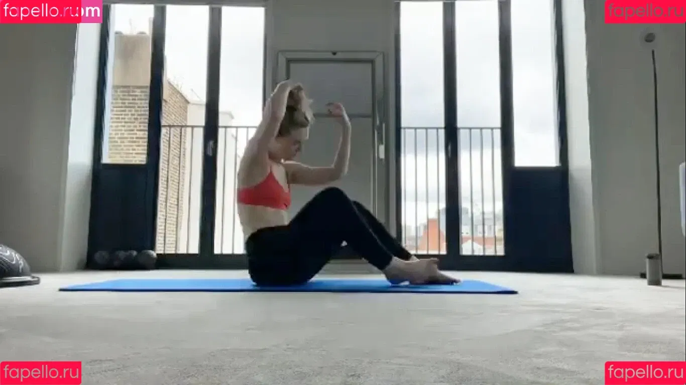 Elle Fanning Onlyfans Photo Gallery 