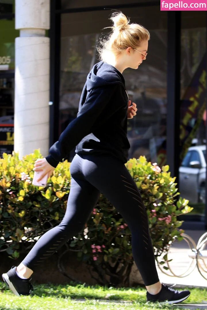 Elle Fanning Onlyfans Photo Gallery 
