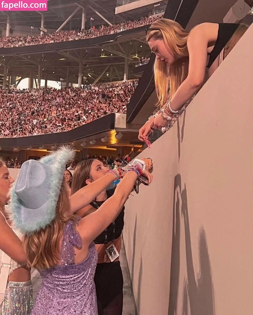 Elle Fanning Onlyfans Photo Gallery 