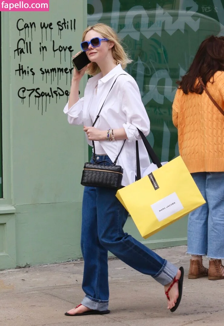 Elle Fanning Onlyfans Photo Gallery 