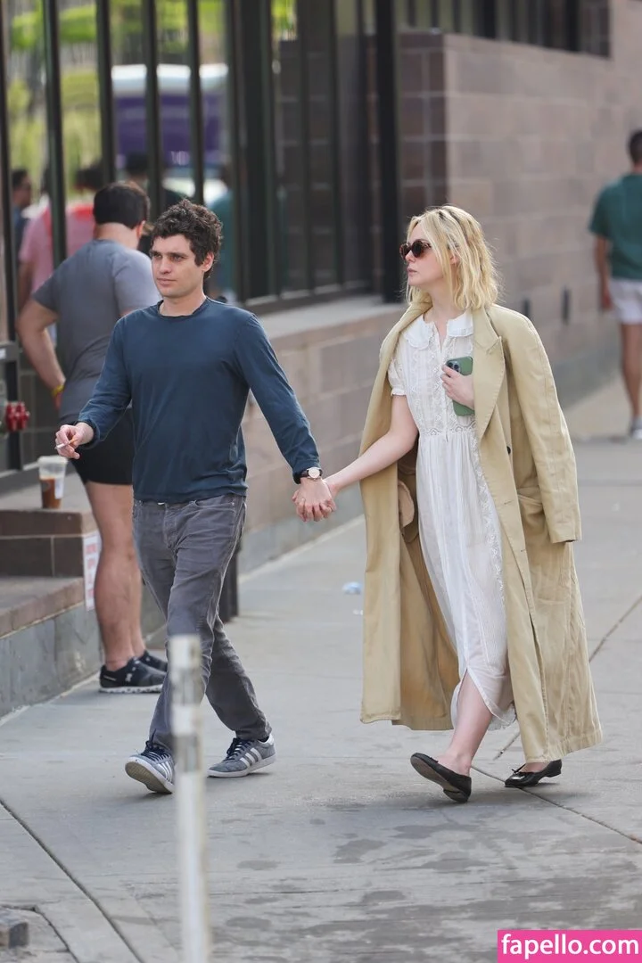 Elle Fanning Onlyfans Photo Gallery 