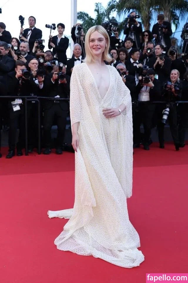 Elle Fanning Onlyfans Photo Gallery 