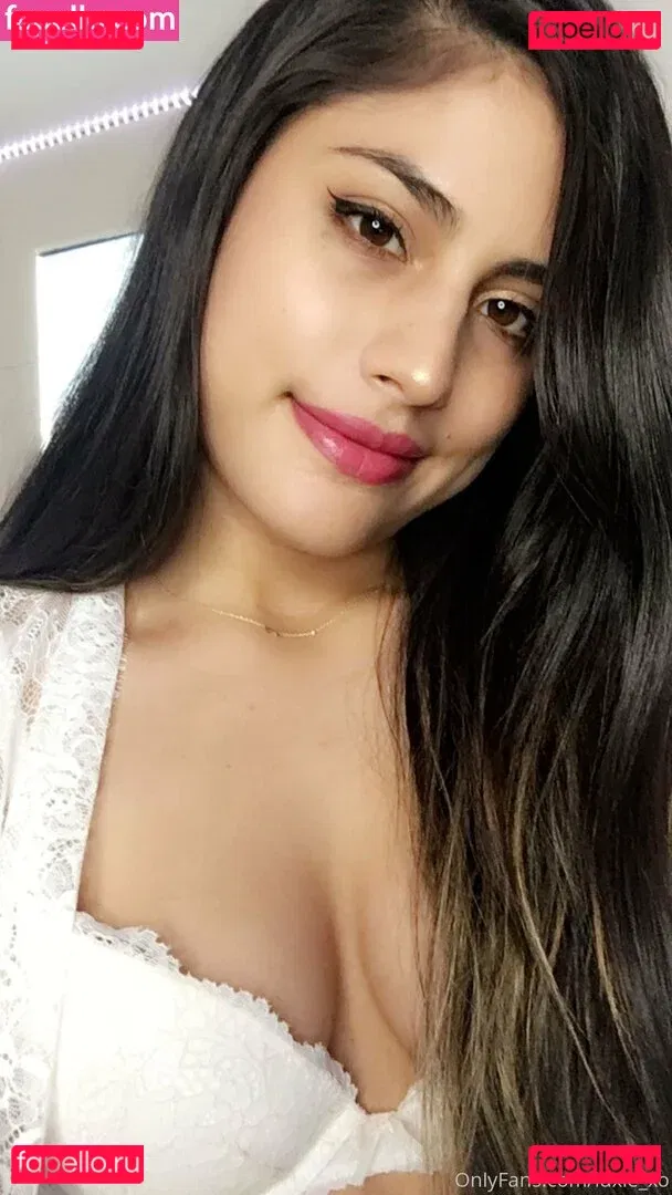 luxie_xo Onlyfans Photo Gallery 
