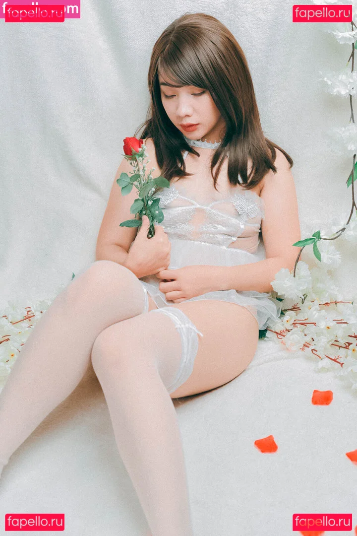 Natsuki Jiro Onlyfans Photo Gallery 