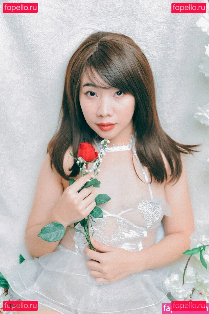 Natsuki Jiro Onlyfans Photo Gallery 