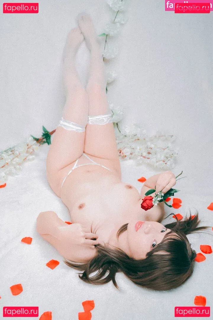 Natsuki Jiro Onlyfans Photo Gallery 