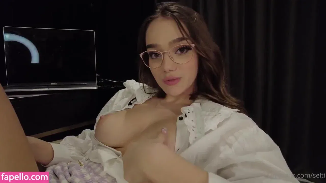 Seltin Sweety Onlyfans Photo Gallery 