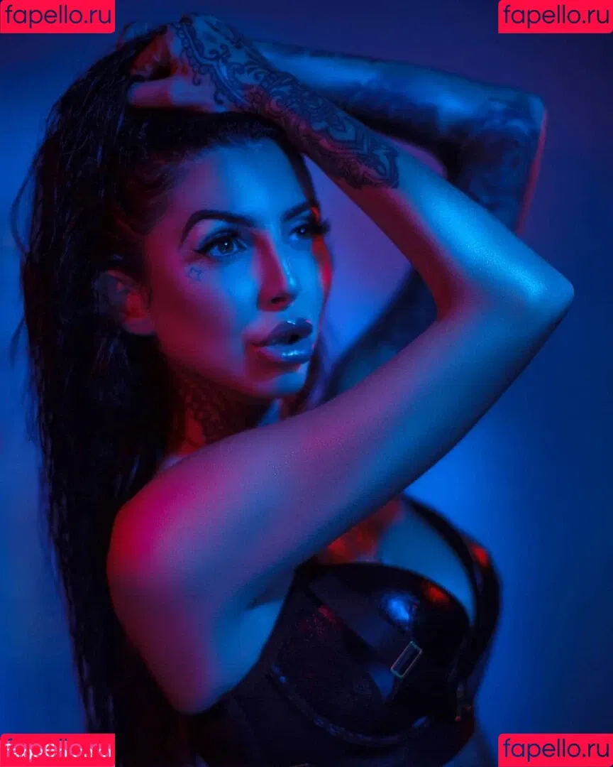 Hollie Stafford Onlyfans Photo Gallery 