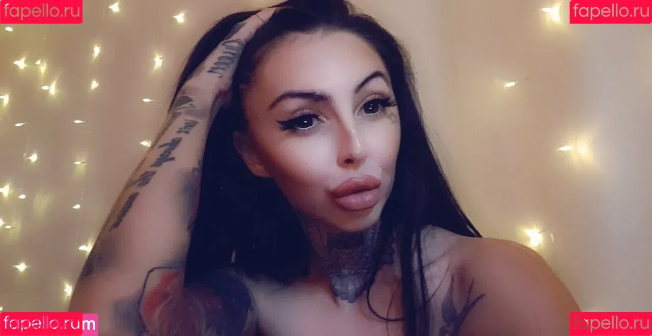 Hollie Stafford Onlyfans Photo Gallery 