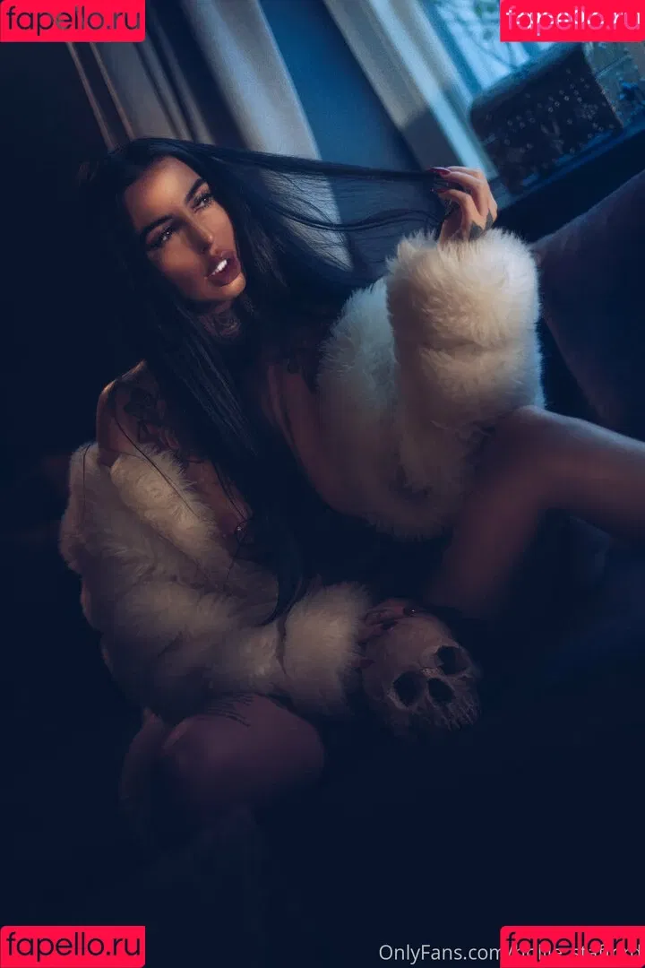 Hollie Stafford Onlyfans Photo Gallery 