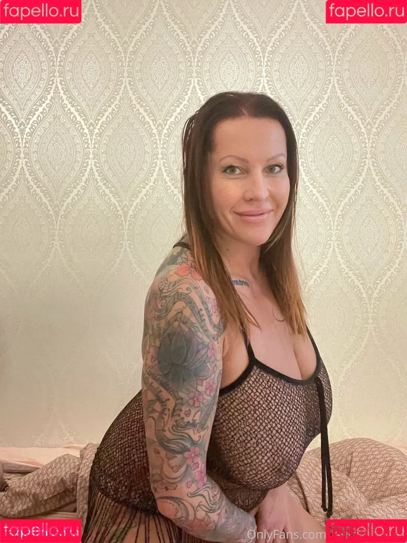 Laura Orsolya Onlyfans Photo Gallery 
