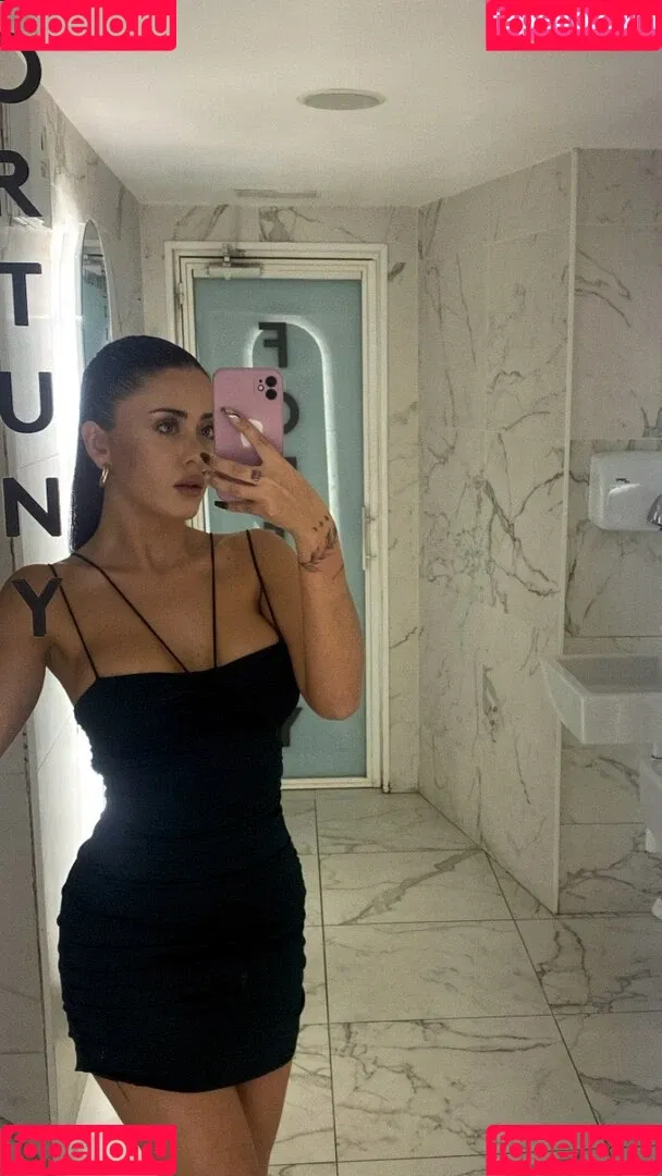 Rosario Matew Onlyfans Photo Gallery 