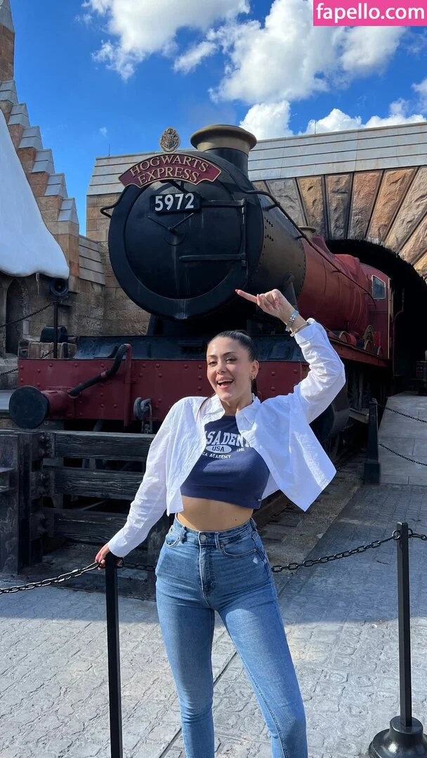 Rosario Matew Onlyfans Photo Gallery 