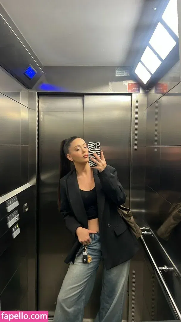 Rosario Matew Onlyfans Photo Gallery 