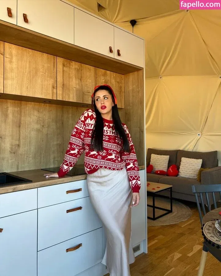 Rosario Matew Onlyfans Photo Gallery 