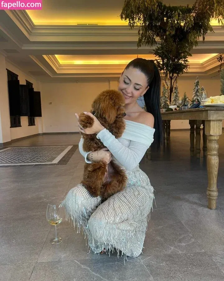 Rosario Matew Onlyfans Photo Gallery 