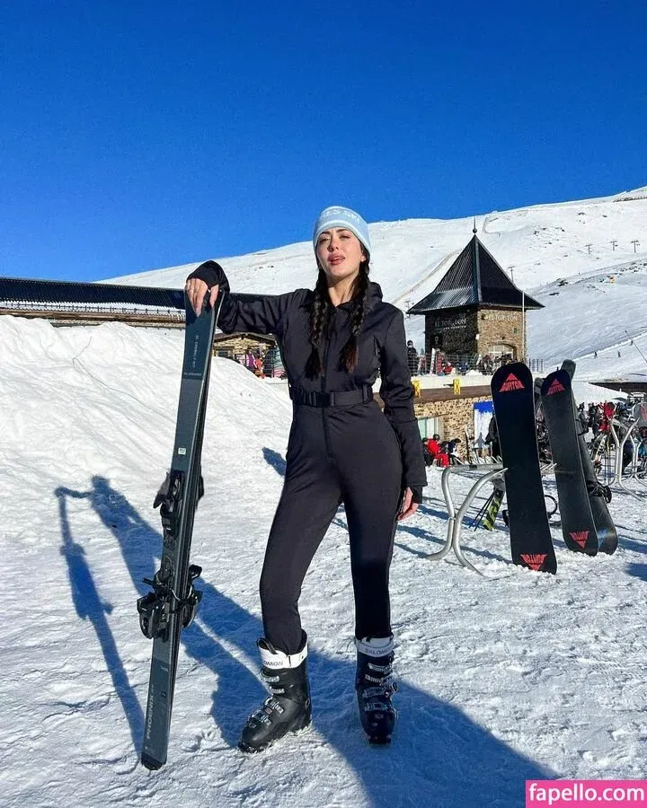 Rosario Matew Onlyfans Photo Gallery 