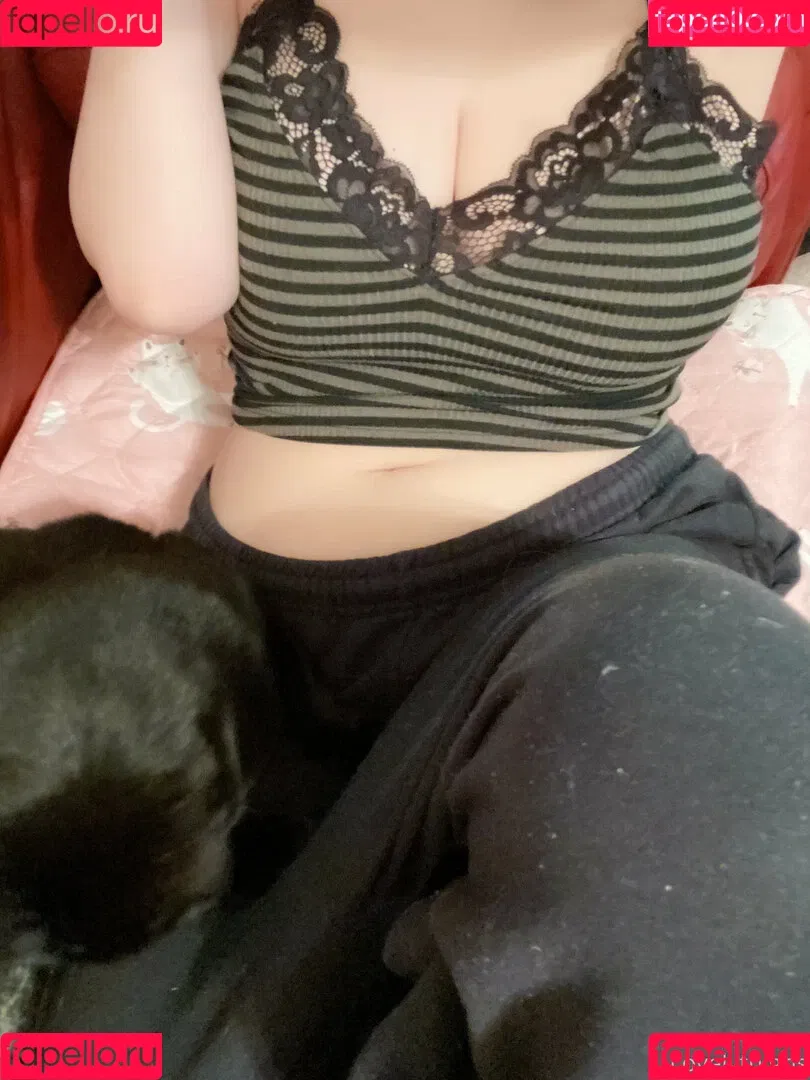 lovelythighs Onlyfans Photo Gallery 