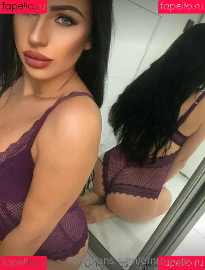 emmabl00m Onlyfans Photo Gallery 