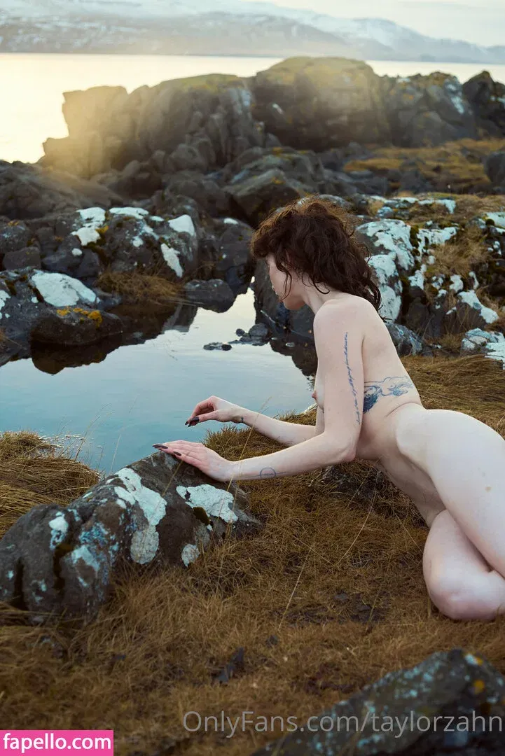 taylorzahn Onlyfans Photo Gallery 