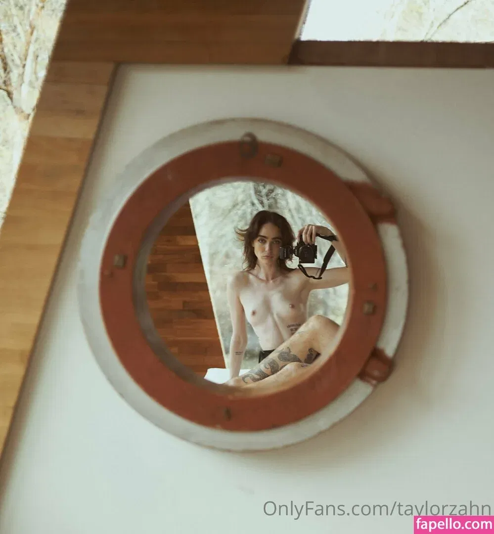 taylorzahn Onlyfans Photo Gallery 