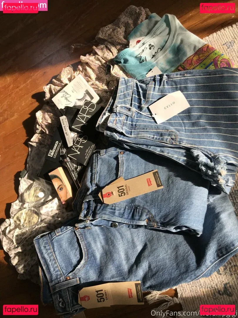 worshipgigi Onlyfans Photo Gallery 