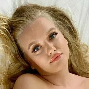 Badd Angel Onlyfans Photo Gallery 