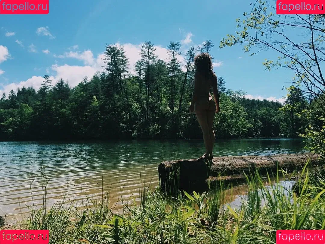 Hallee Hirsh Onlyfans Photo Gallery 