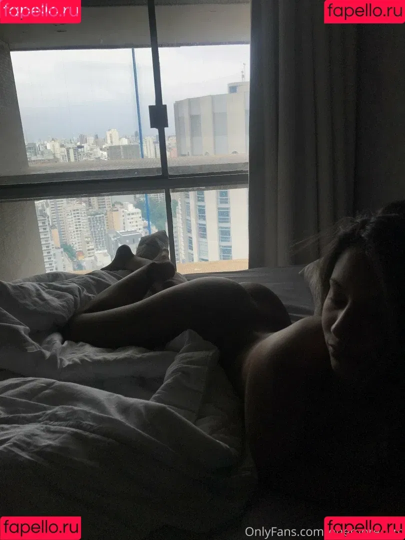 Onemorecum Onlyfans Photo Gallery 