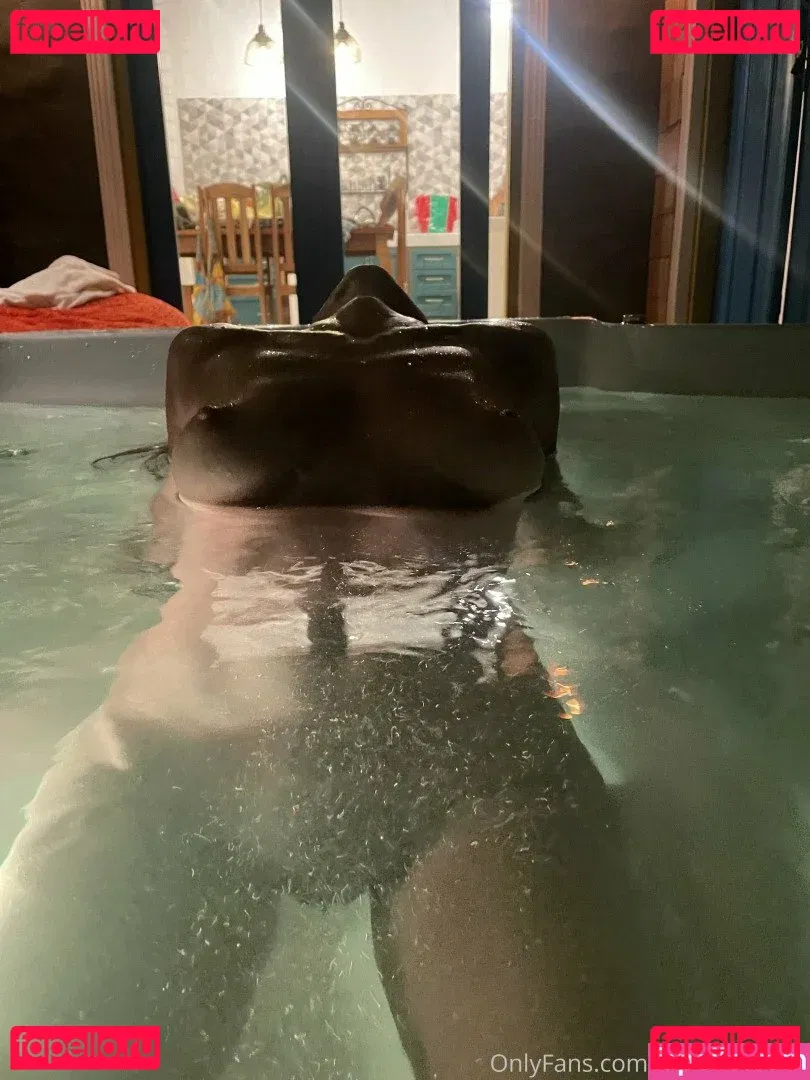 Onemorecum Onlyfans Photo Gallery 