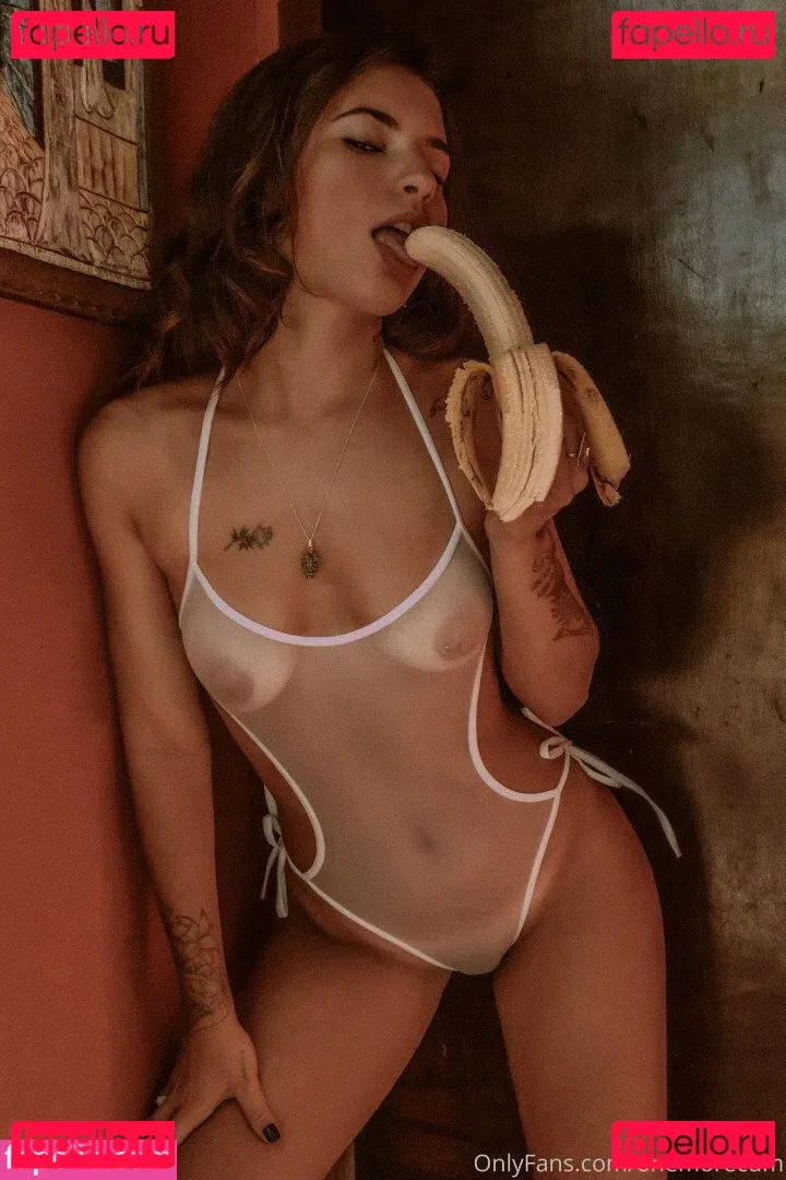 Onemorecum Onlyfans Photo Gallery 