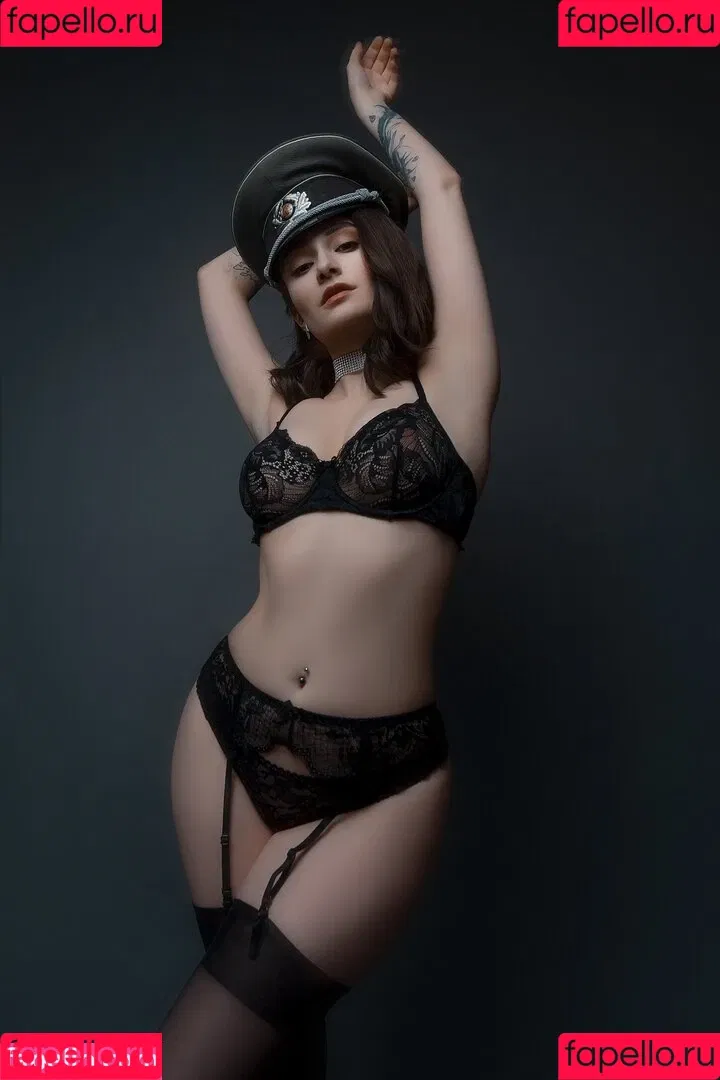 Vixena Siren Onlyfans Photo Gallery 