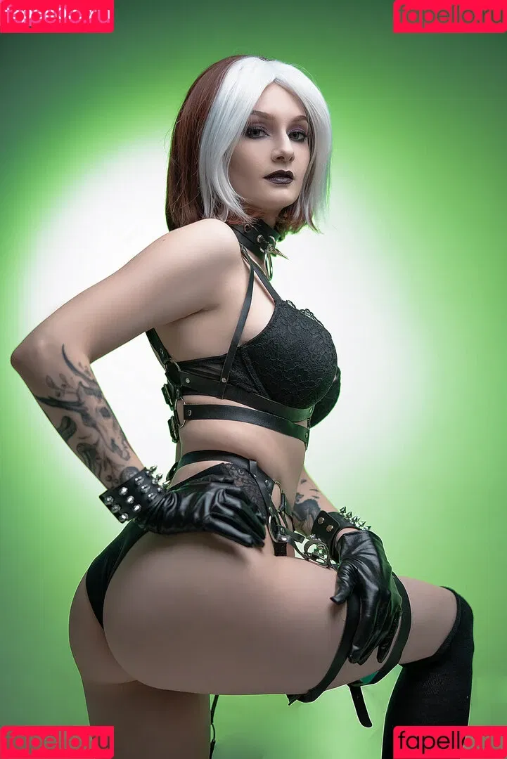 Vixena Siren Onlyfans Photo Gallery 