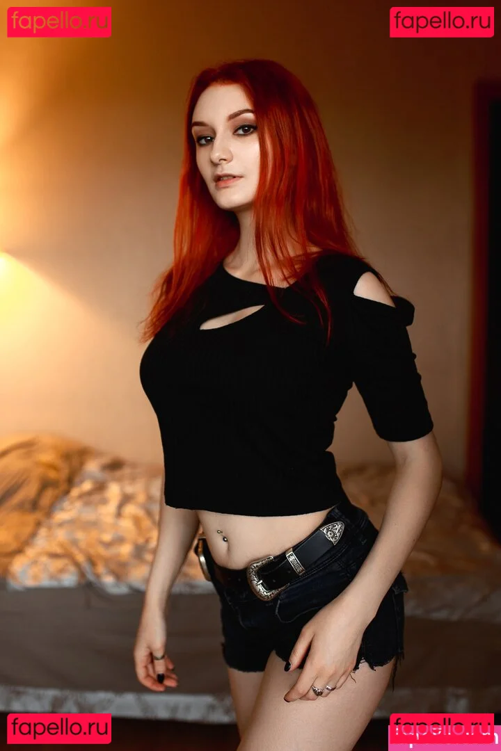 Vixena Siren Onlyfans Photo Gallery 