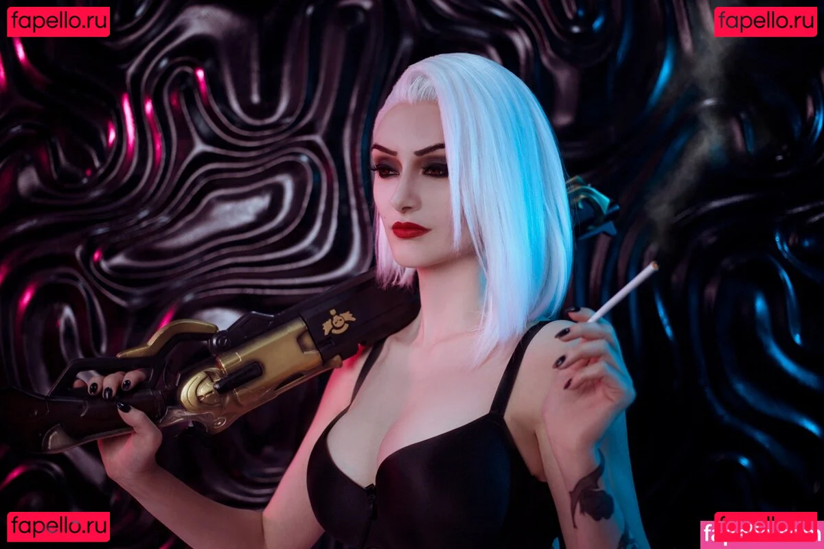 Vixena Siren Onlyfans Photo Gallery 