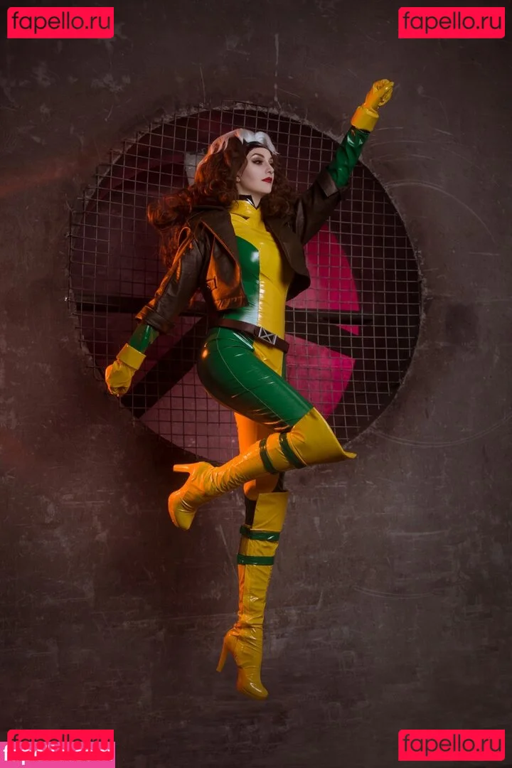 Vixena Siren Onlyfans Photo Gallery 