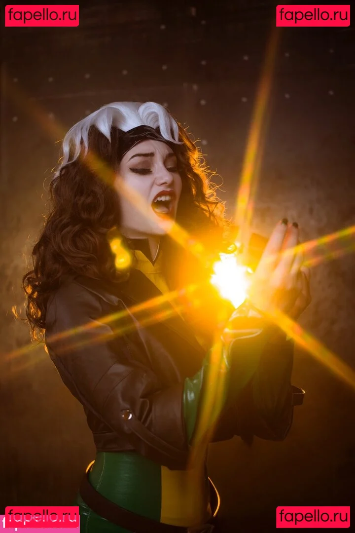 Vixena Siren Onlyfans Photo Gallery 