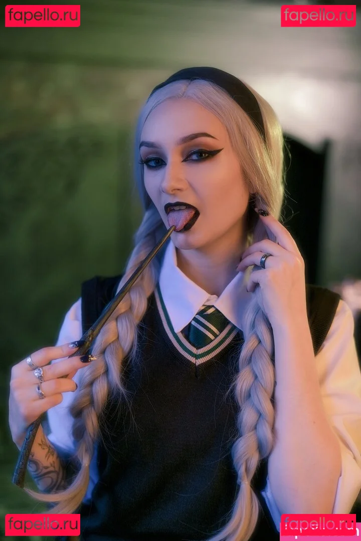 Vixena Siren Onlyfans Photo Gallery 