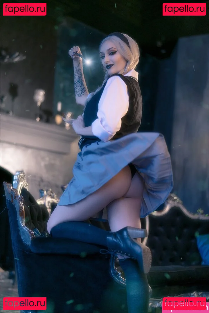 Vixena Siren Onlyfans Photo Gallery 