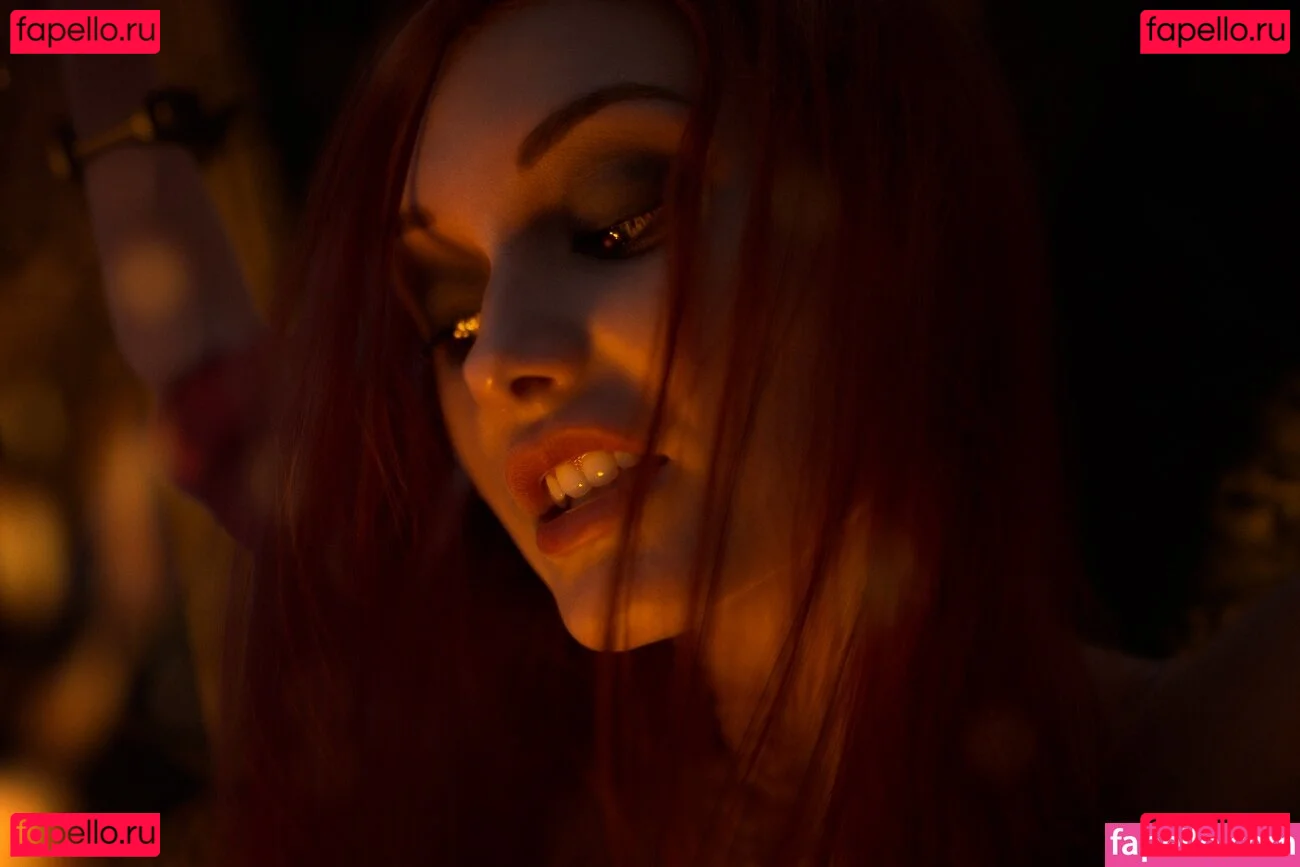 Vixena Siren Onlyfans Photo Gallery 