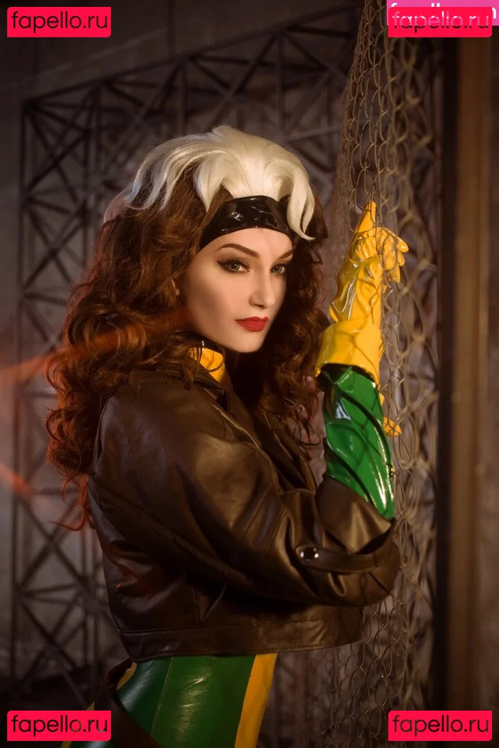 Vixena Siren Onlyfans Photo Gallery 