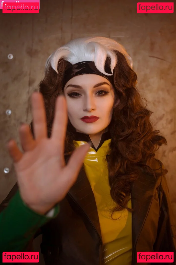 Vixena Siren Onlyfans Photo Gallery 