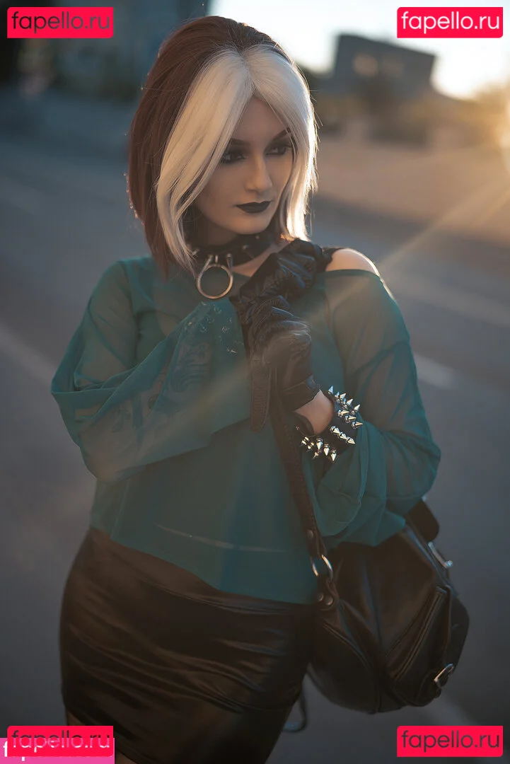 Vixena Siren Onlyfans Photo Gallery 