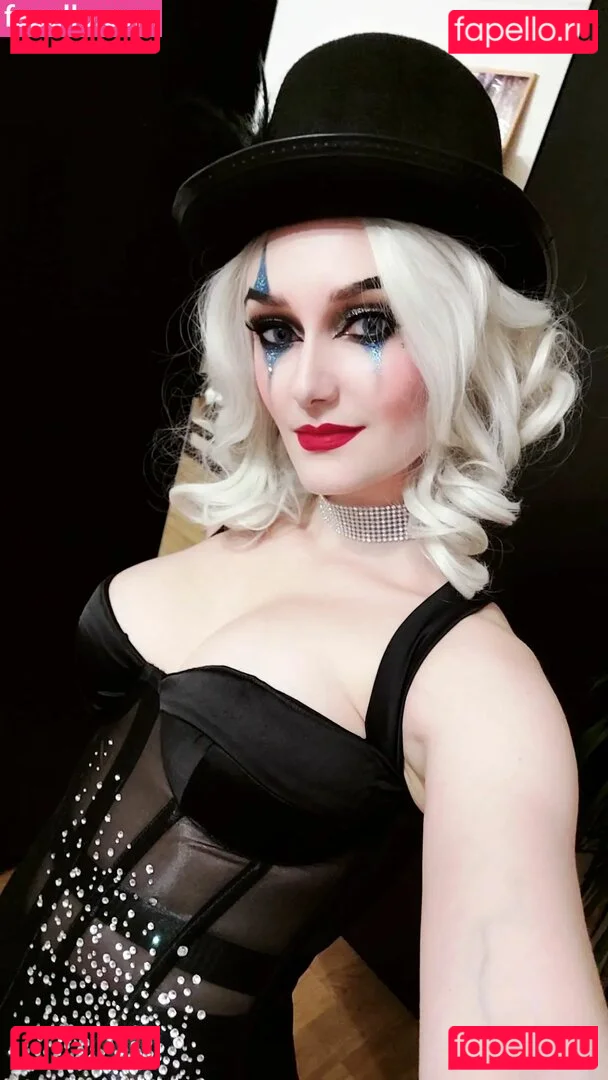 Vixena Siren Onlyfans Photo Gallery 