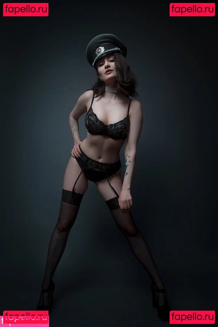 Vixena Siren Onlyfans Photo Gallery 