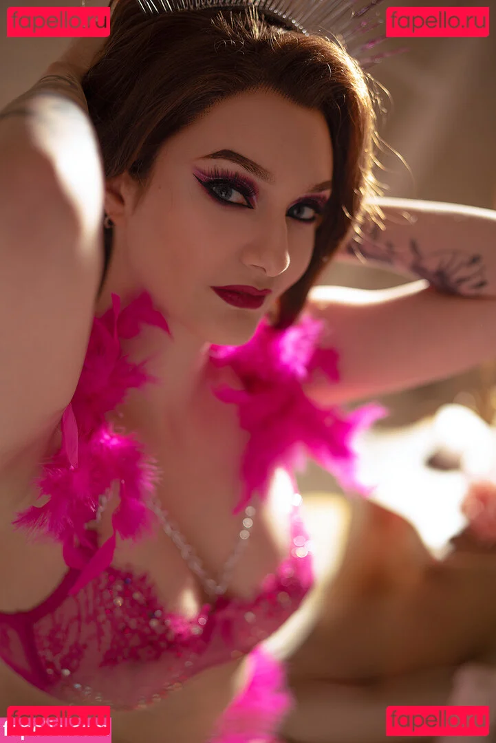 Vixena Siren Onlyfans Photo Gallery 